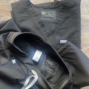 XXS/XXSP black figs scrubs